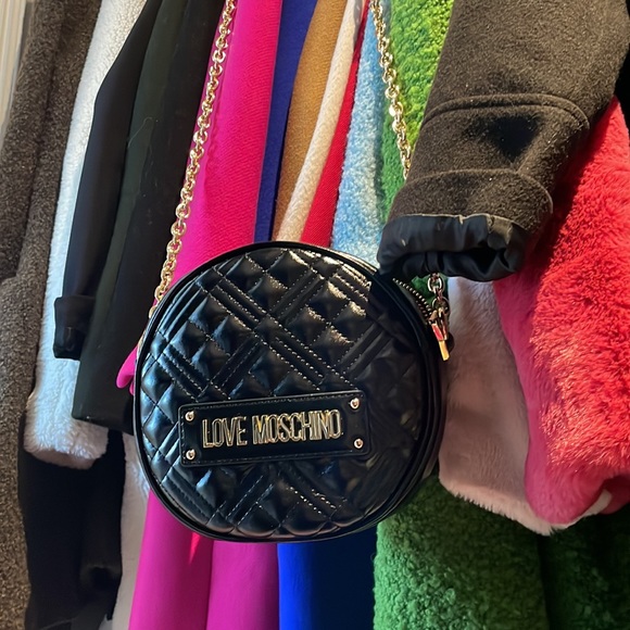 ⭐️ Brand New  Moschino Bag ⭐️ never used - Picture 4 of 8